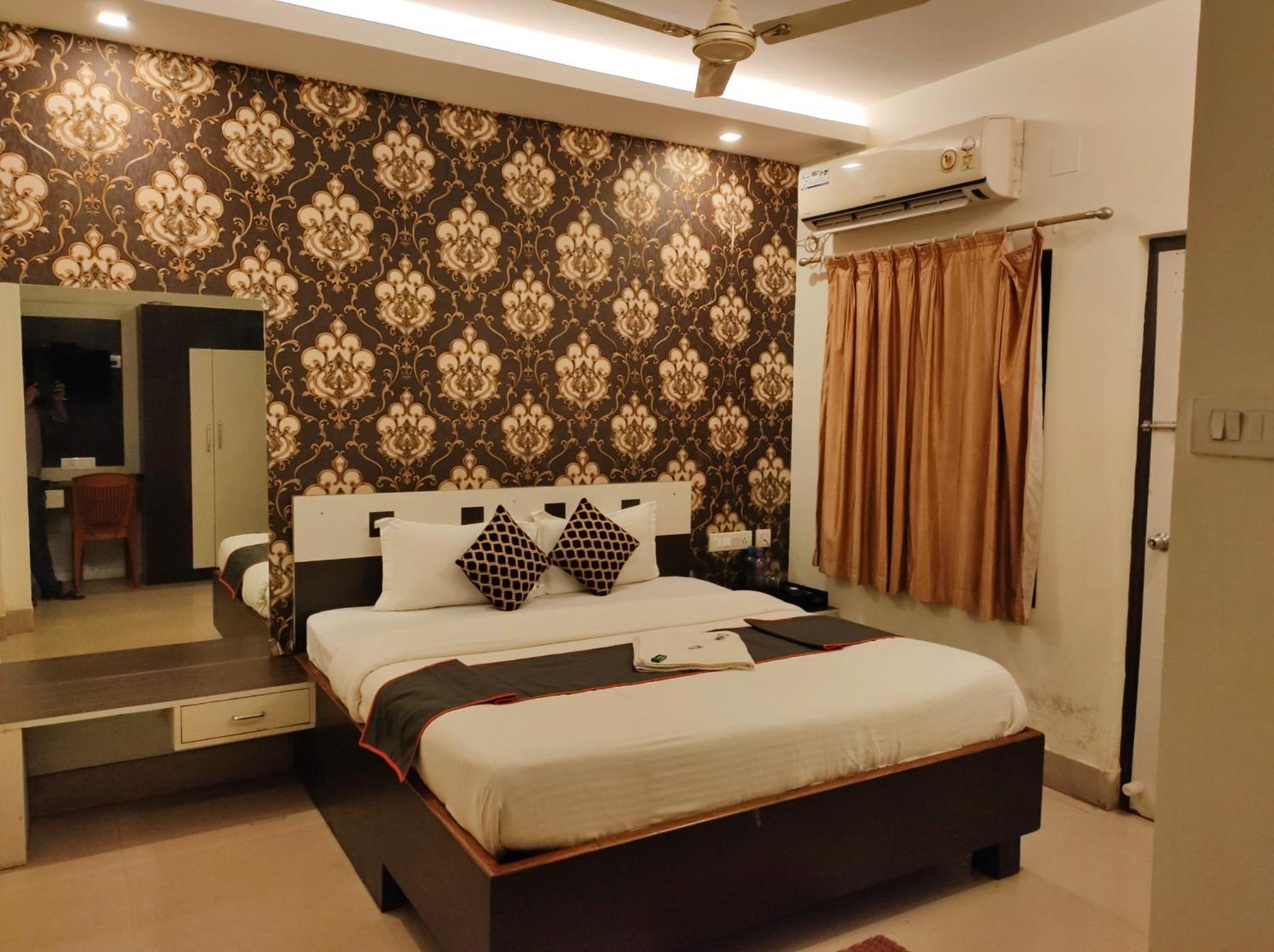 Hotel Sun City Puri Exterior foto